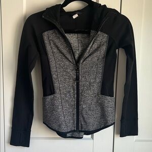 Iviva Girl’s Black and Gray Jacket | 10